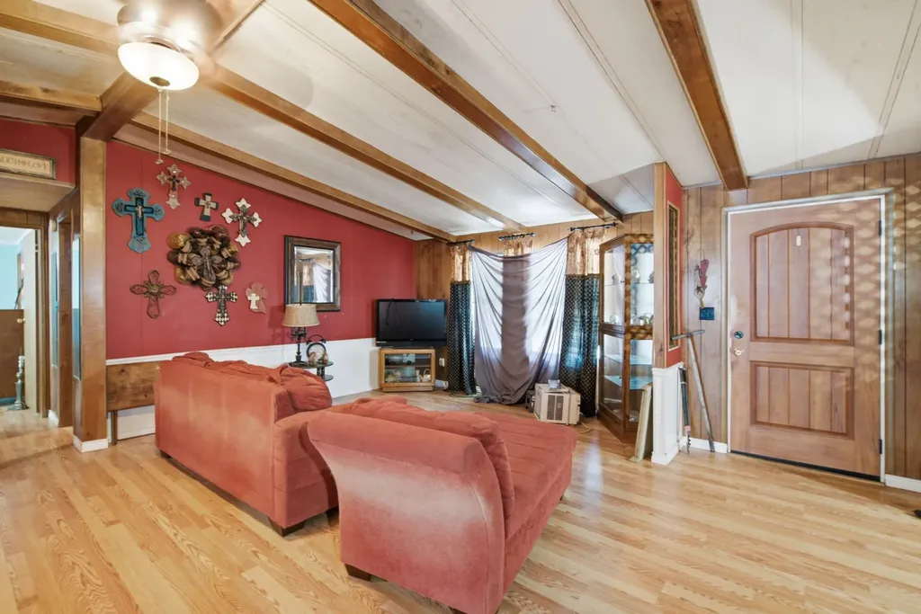 816 W Ayers Avenue De Leon TX 76444