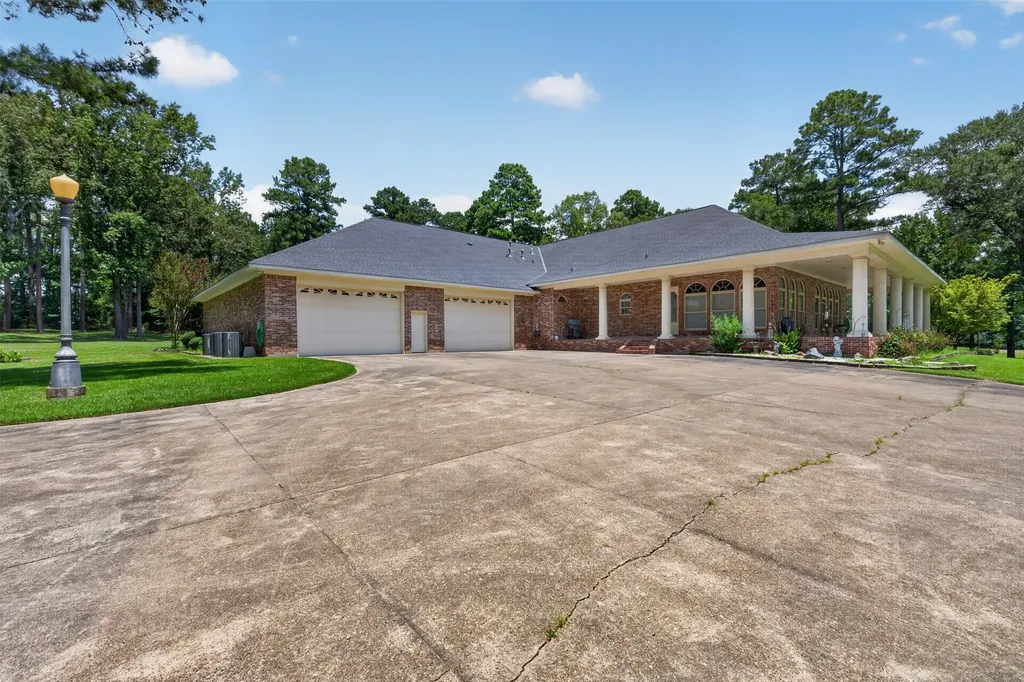 3669 Fountainbleau Road Keithville LA 71047
