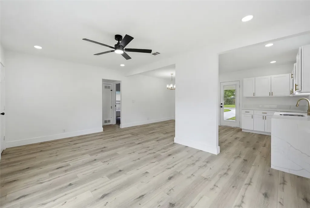 2700 Vogt Street Fort Worth TX 76105