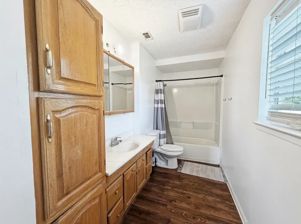 6676 Little Creek Drive Quinlan TX 75474
