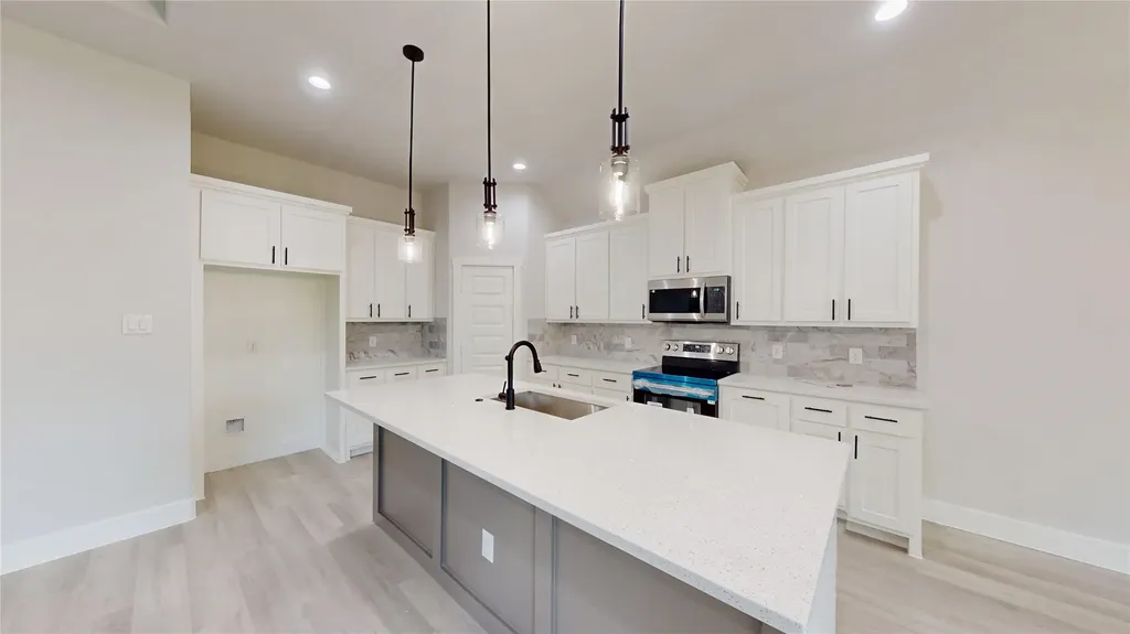 5624 Hiett Court Fort Worth TX 76112