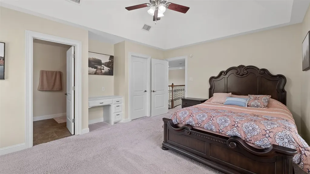 1411 County Road 4120 Atlanta TX 75551