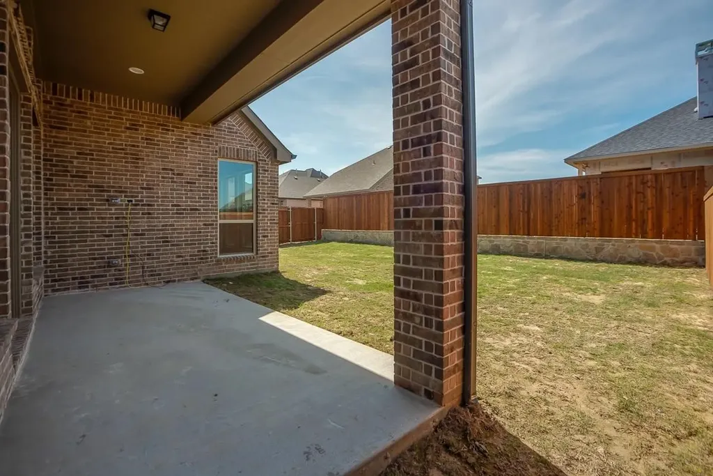 736 Carlisle Drive Lewisville TX 75056