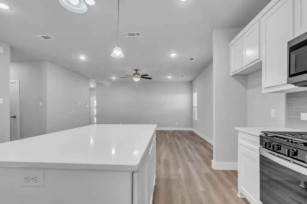 121 W Morton Street Denison TX 75021
