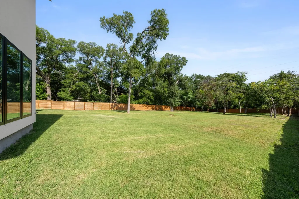 3115 Gibbs Williams Road Dallas TX 75233