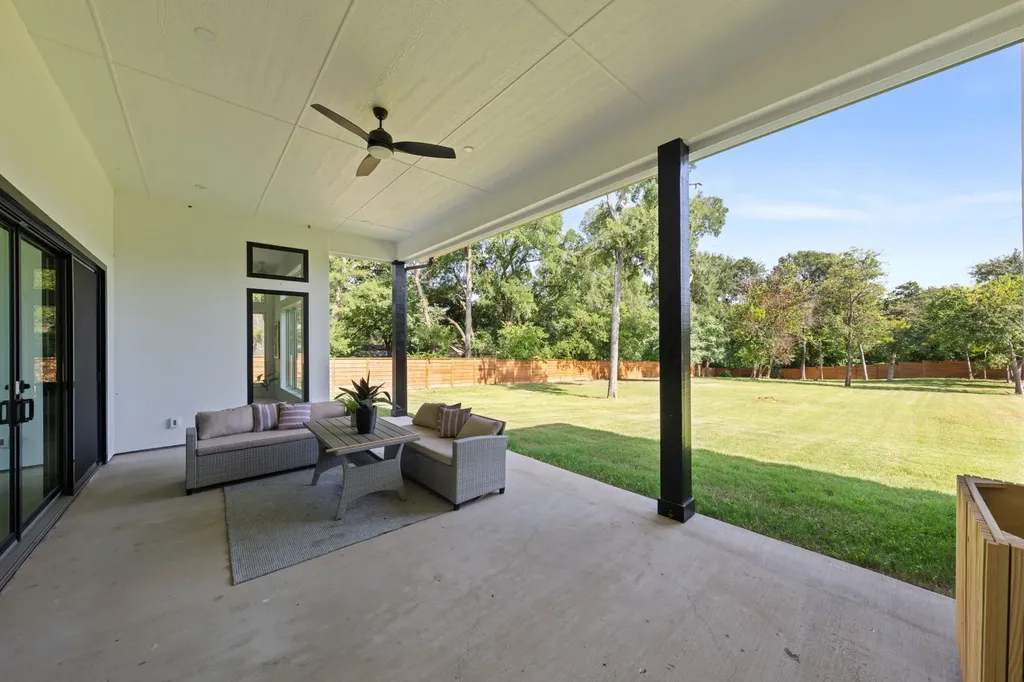 3115 Gibbs Williams Road Dallas TX 75233