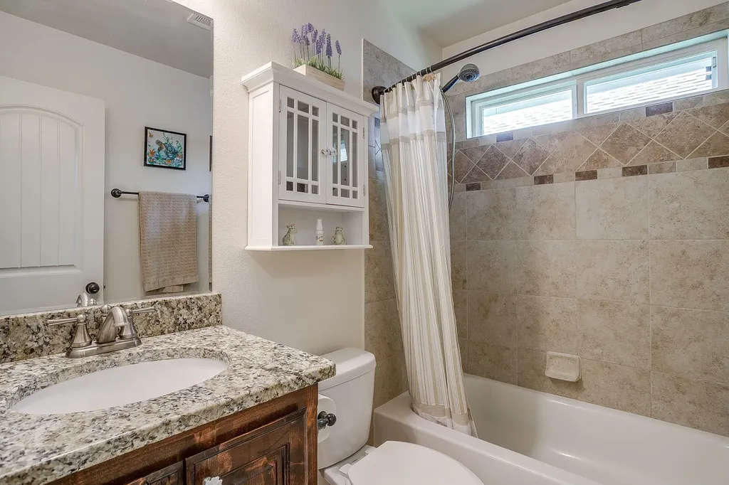 216 Lovers Path Drive Springtown TX 76082
