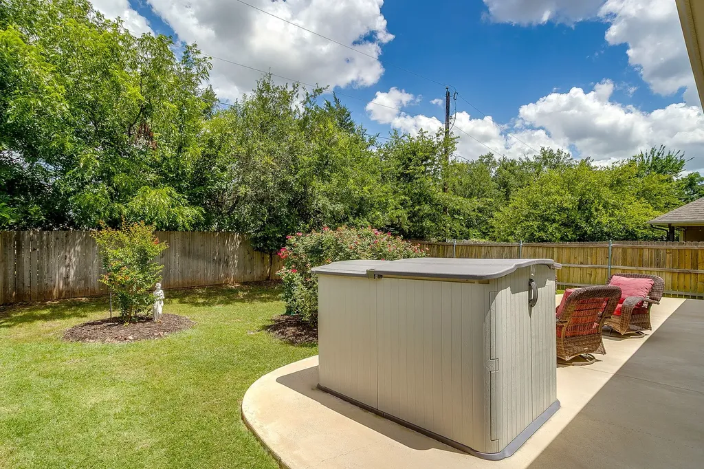 216 Lovers Path Drive Springtown TX 76082