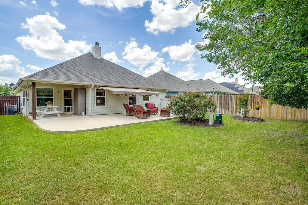 216 Lovers Path Drive Springtown TX 76082