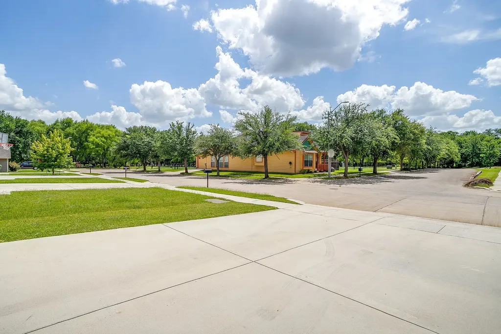 216 Lovers Path Drive Springtown TX 76082