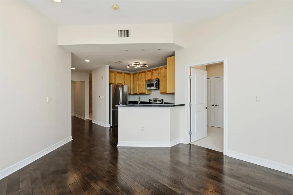 500 Throckmorton Street Fort Worth TX 76102