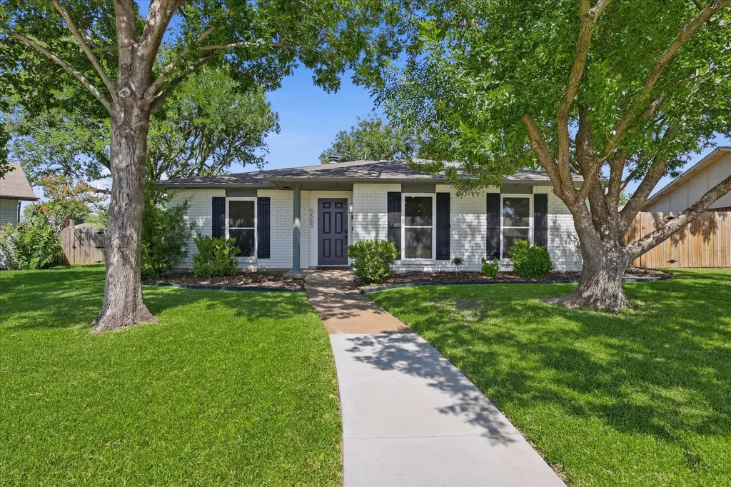 5665 Tyler Street The Colony TX 75056