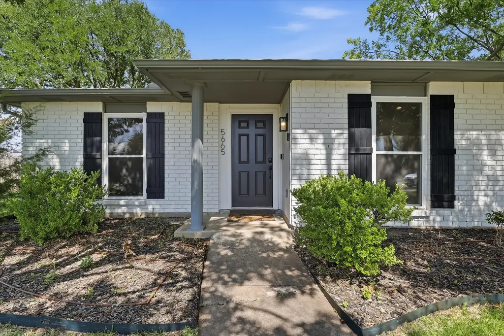 5665 Tyler Street The Colony TX 75056