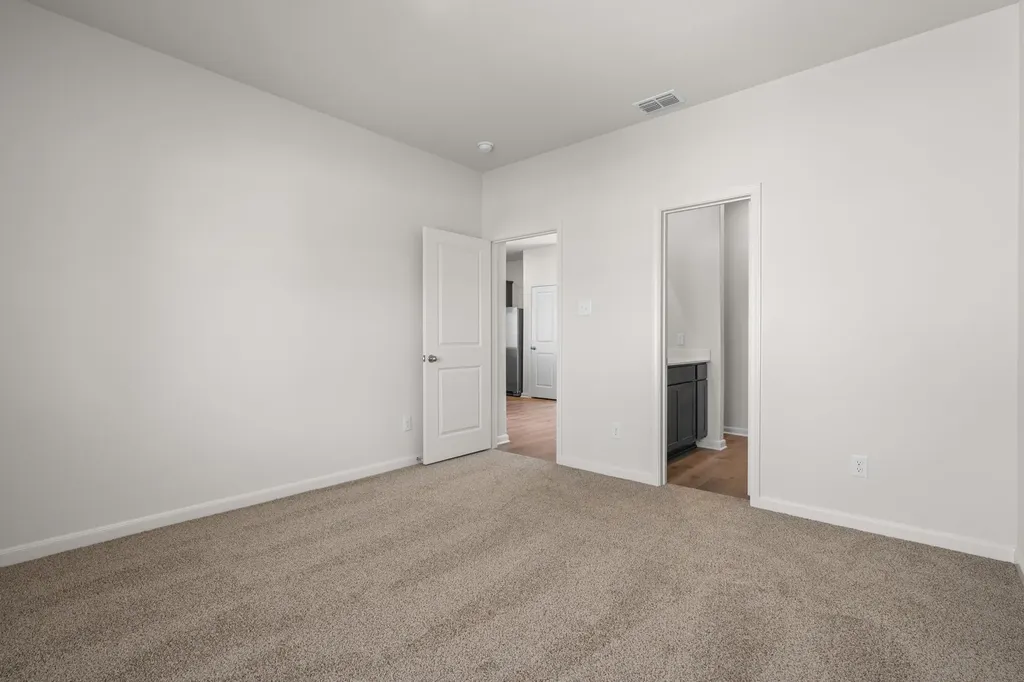 8445 White Wolf Trail Ponder TX 76259