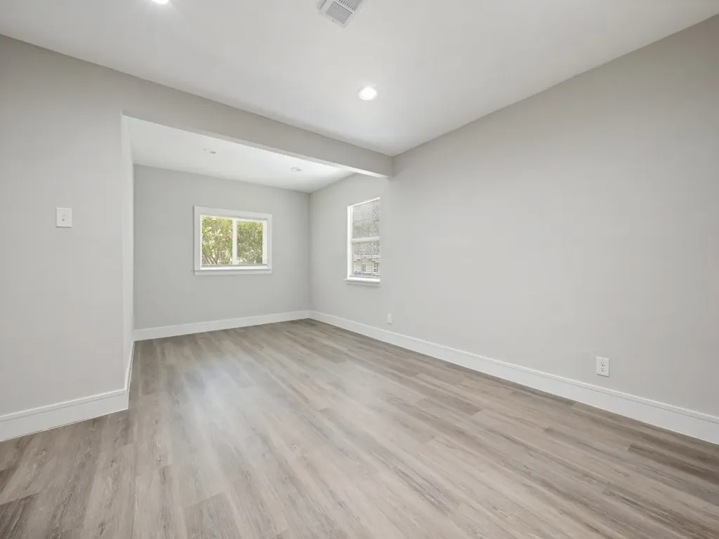 2915 Hollandale Lane Farmers Branch TX 75234