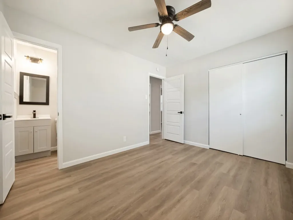 2915 Hollandale Lane Farmers Branch TX 75234