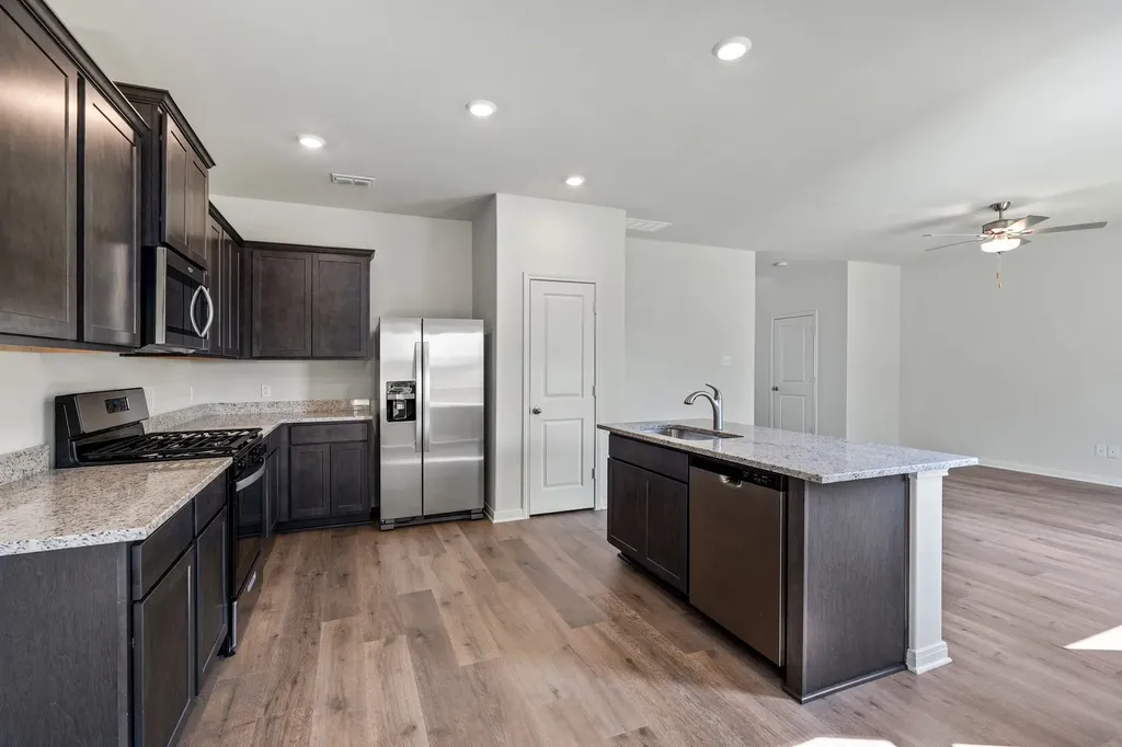 8421 Fort Benton Drive Ponder TX 76259