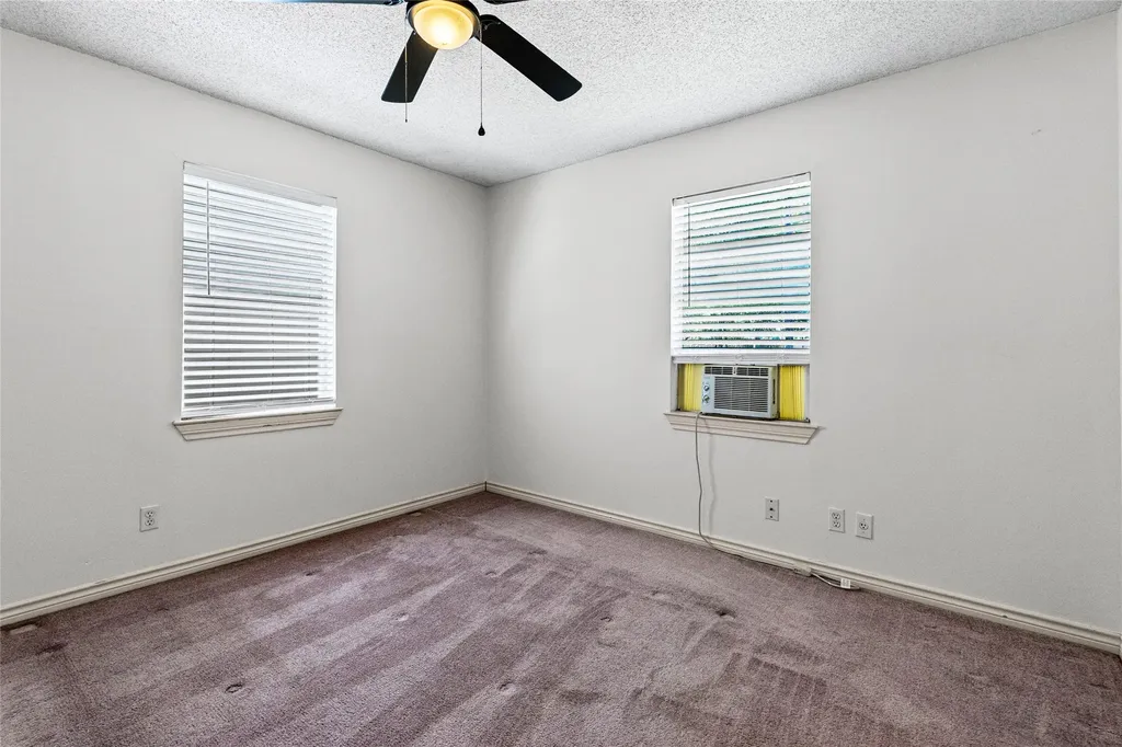 1507 Jefferson Street Commerce TX 75428