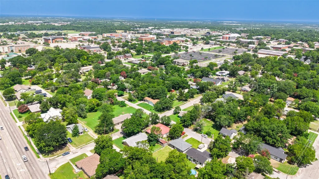 1507 Jefferson Street Commerce TX 75428