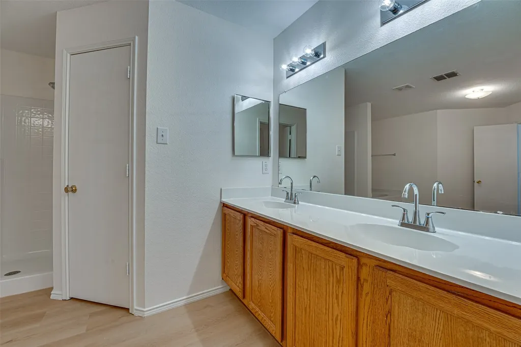 1495 Hickory Creek Lane Rockwall TX 75032
