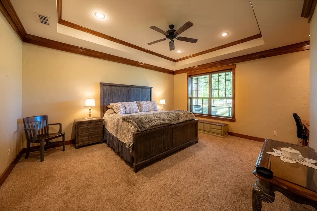 10457 State Highway 110 Van TX 75790