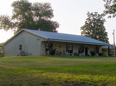 10457 State Highway 110 Van TX 75790