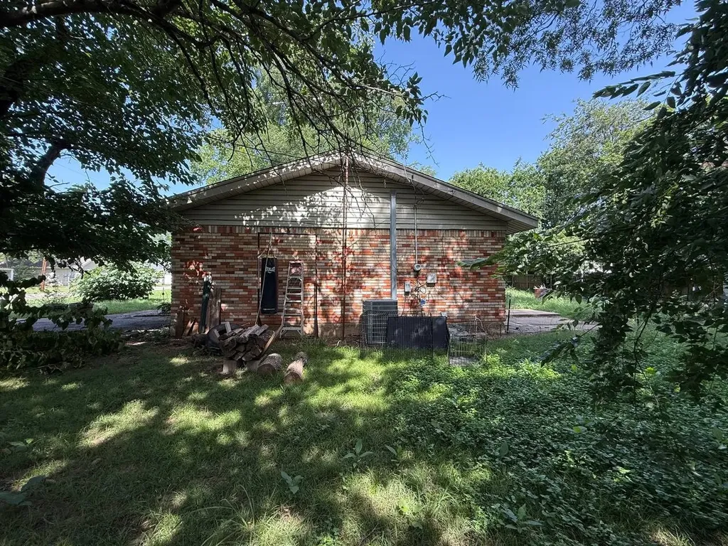 802 E Main Street Tioga TX 76271