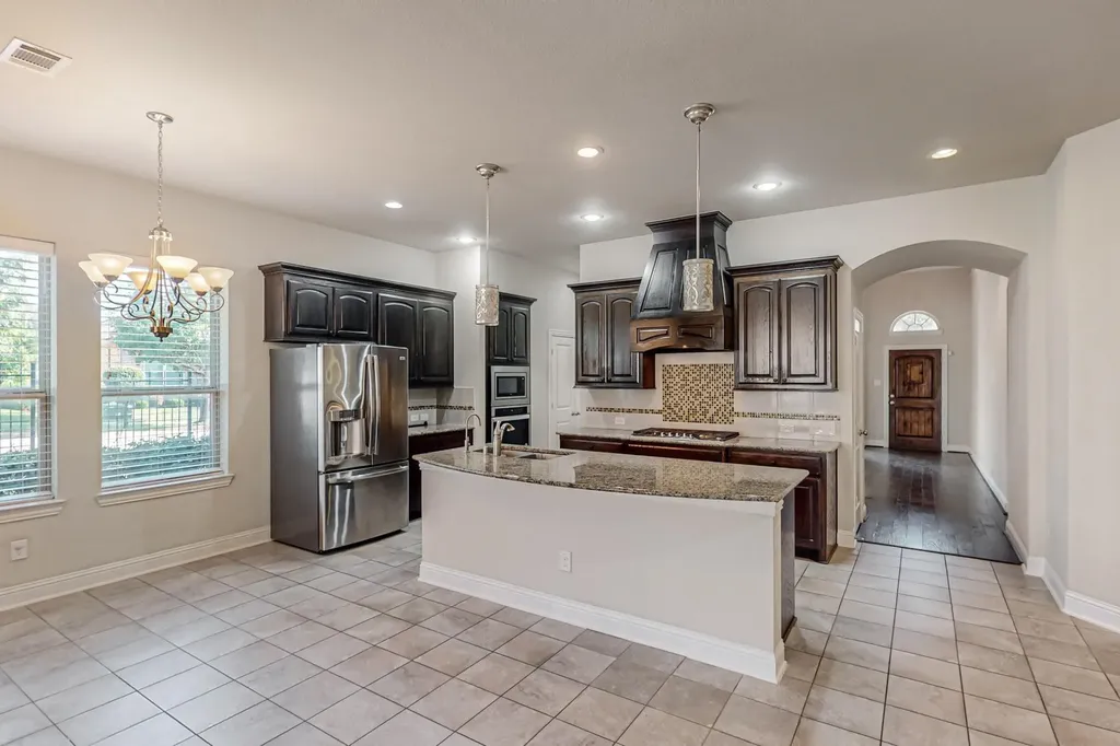 6723 Capistrano Street Irving TX 75039