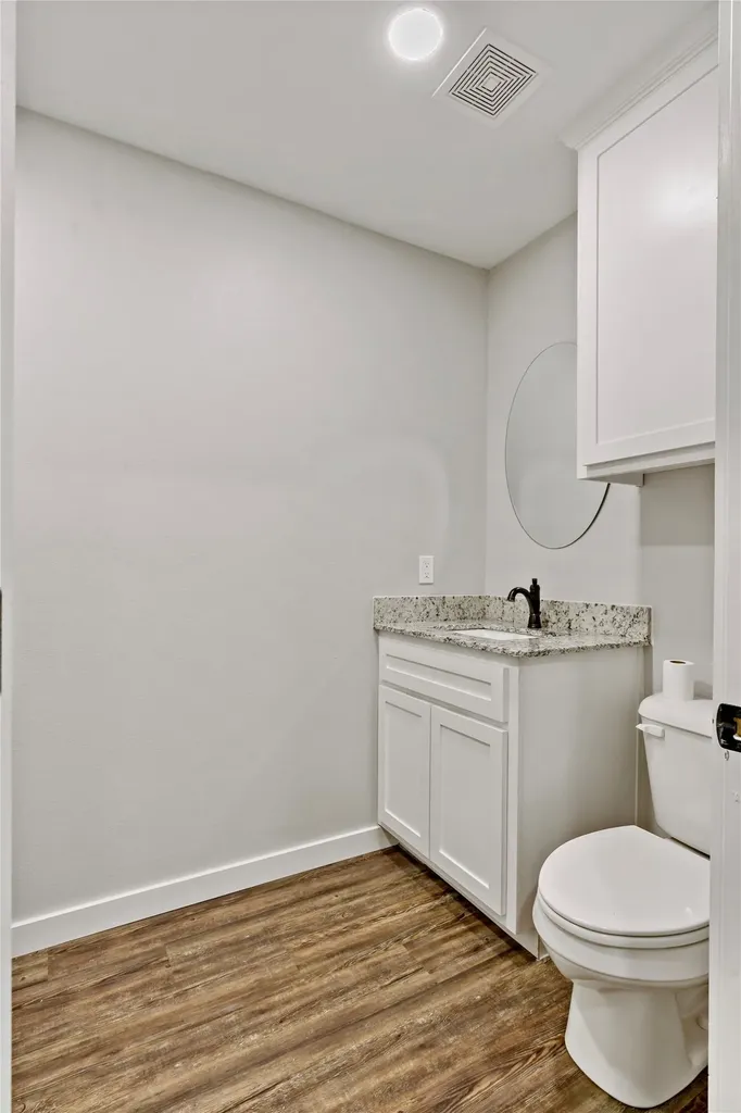 23 Pr 43794 Paris TX 75462