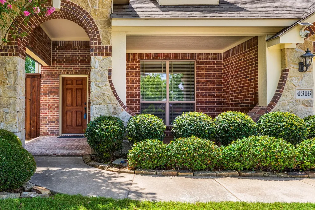 4316 Poppy Drive Mansfield TX 76063