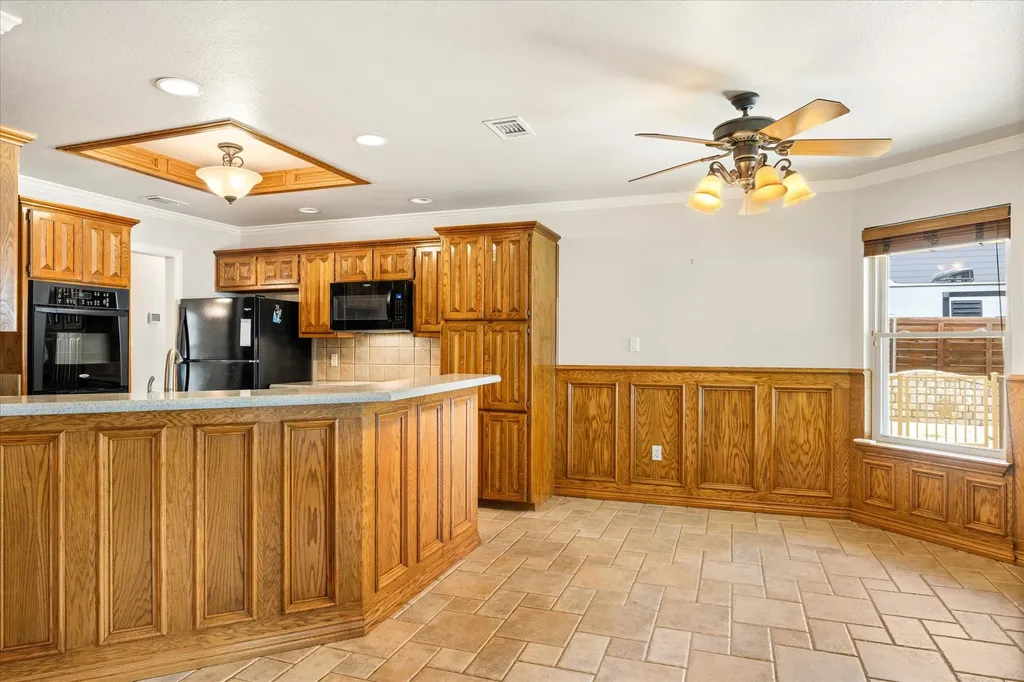 105 Casas Del Sur Street Granbury TX 76049