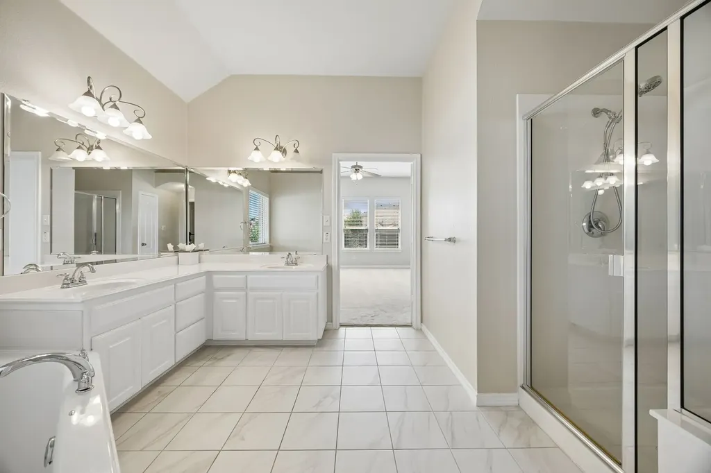 4201 Garden Path Lane Mansfield TX 76063