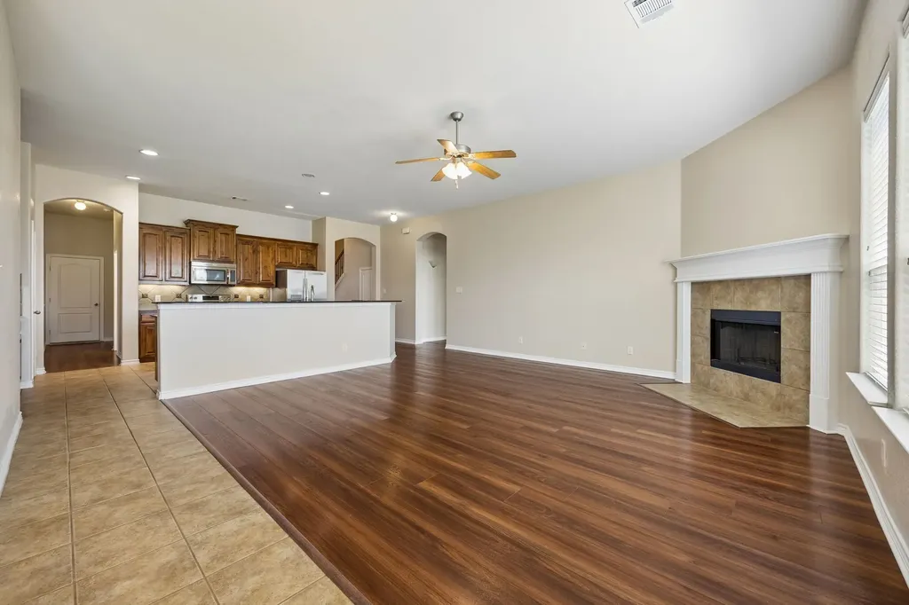 4201 Garden Path Lane Mansfield TX 76063