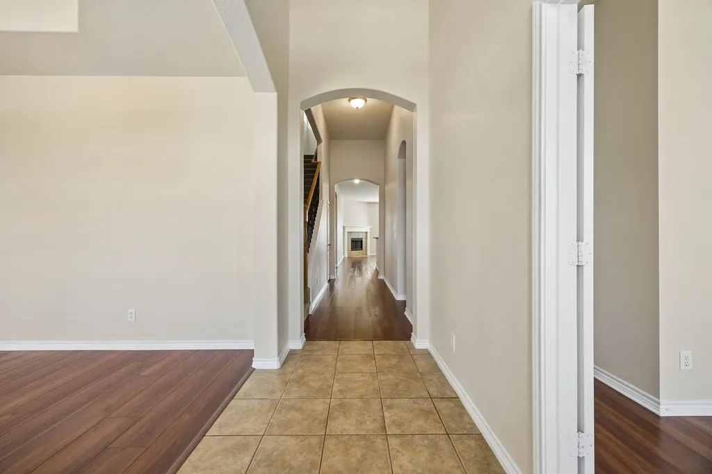 4201 Garden Path Lane Mansfield TX 76063
