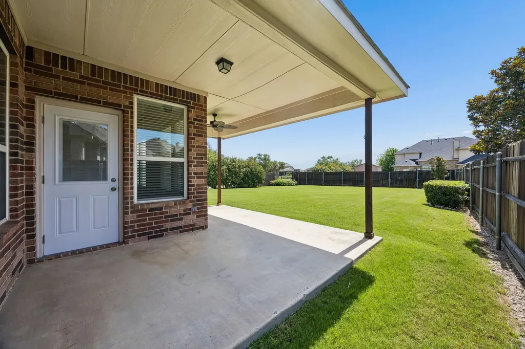 4201 Garden Path Lane Mansfield TX 76063