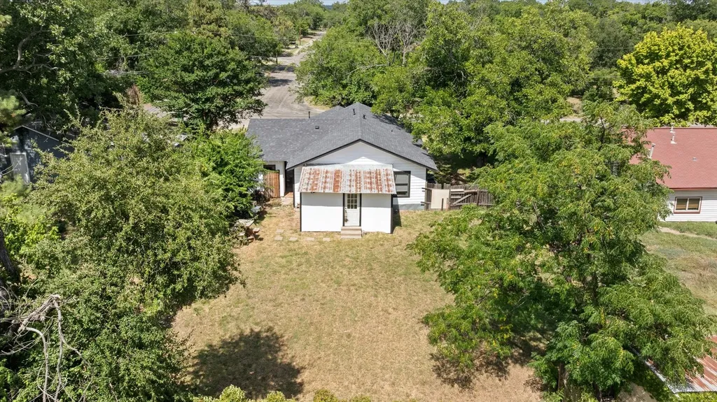 1120 N Chamberlain Street Stephenville TX 76401