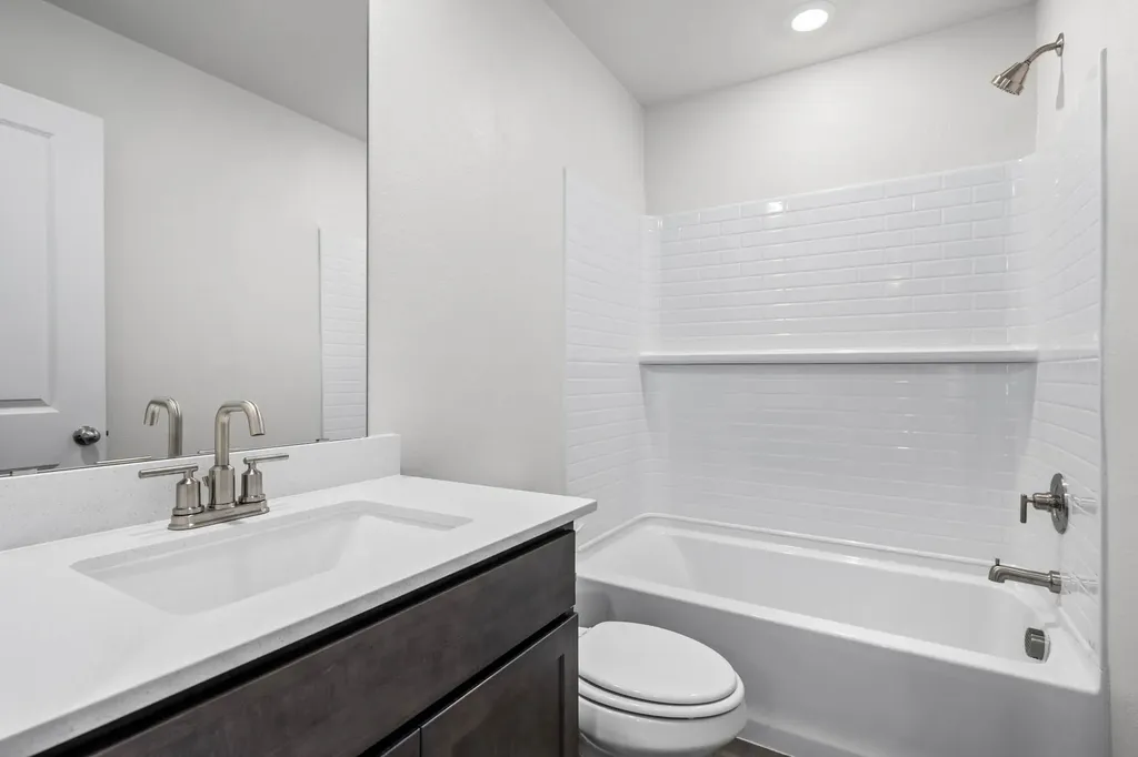 8433 Fort Benton Drive Ponder TX 76259