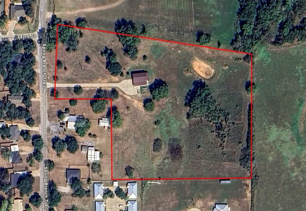 210 Spring Branch Trail N Springtown TX 76082