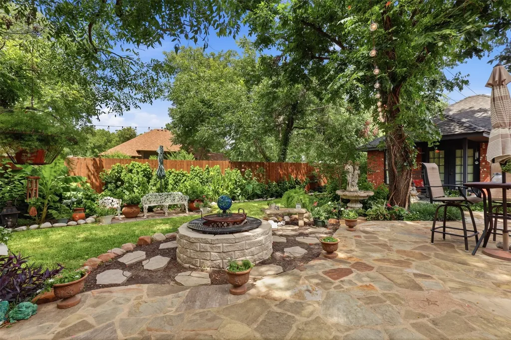 5210 Wedgefield Road Granbury TX 76049
