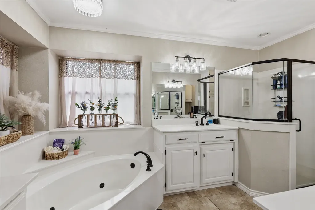 5210 Wedgefield Road Granbury TX 76049