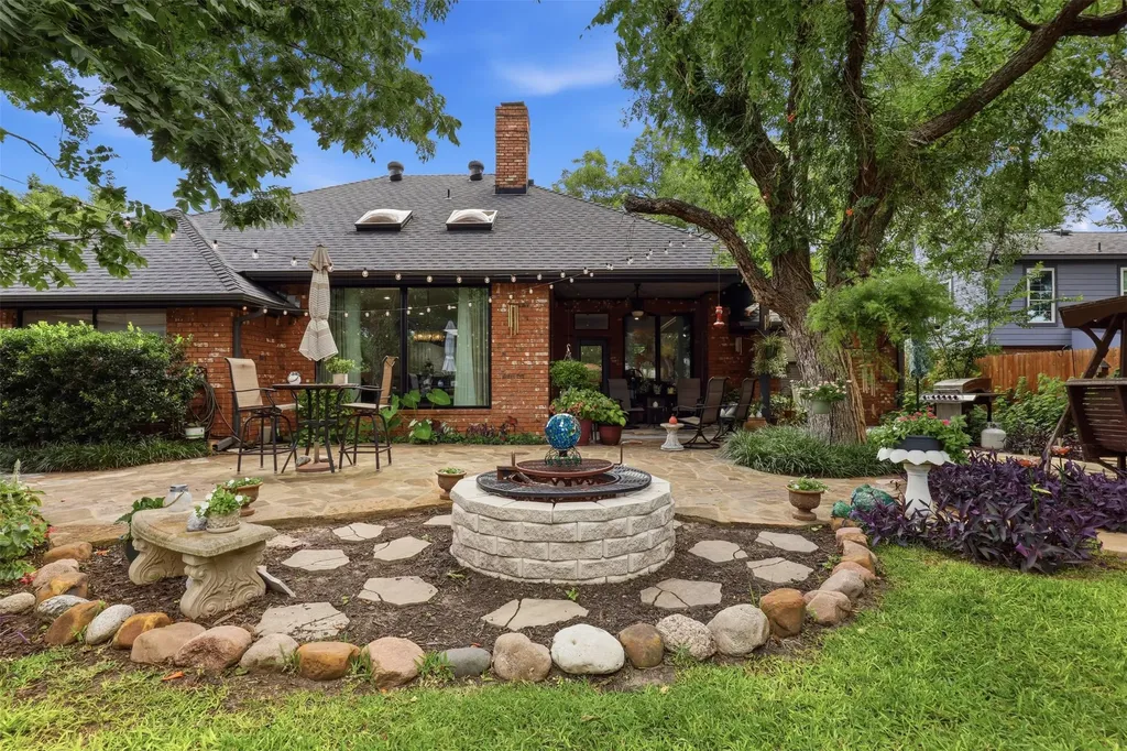 5210 Wedgefield Road Granbury TX 76049