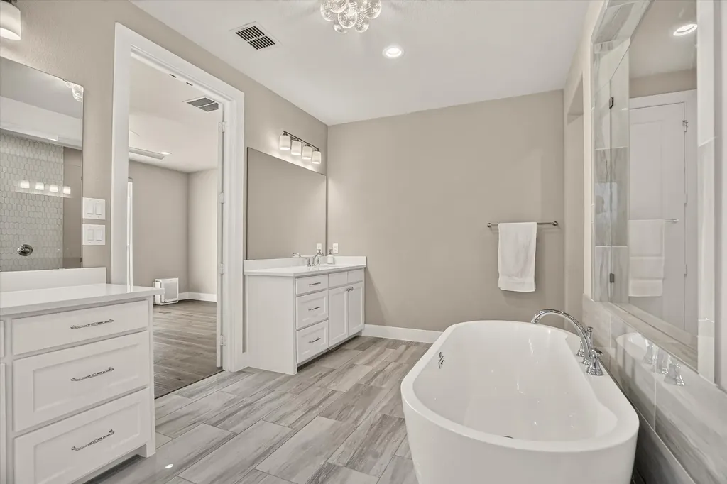 2109 Pleasant Run Fort Worth TX 76008