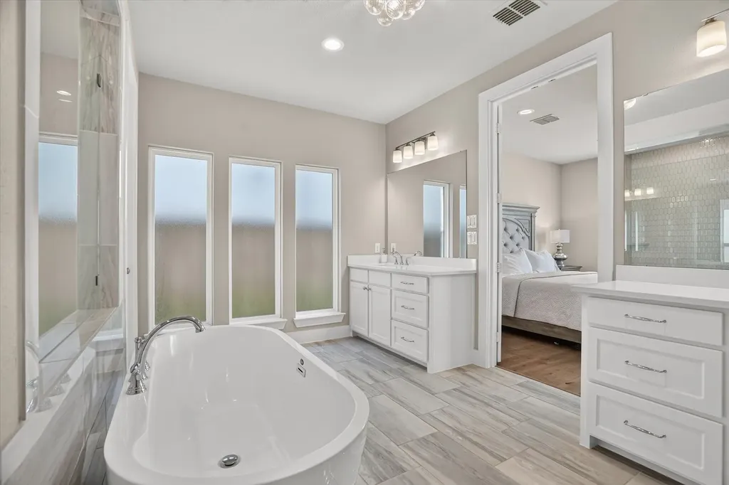 2109 Pleasant Run Fort Worth TX 76008