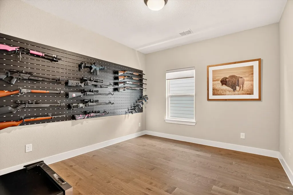 2109 Pleasant Run Fort Worth TX 76008