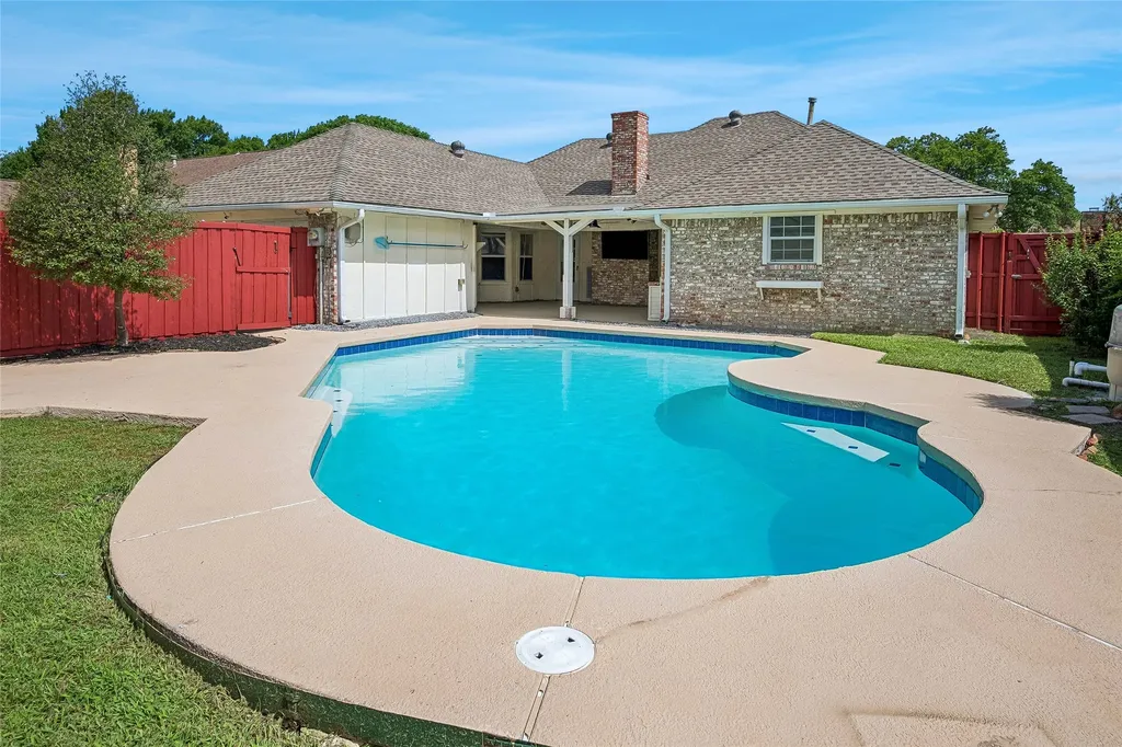 1712 Copper Creek Drive Plano TX 75075