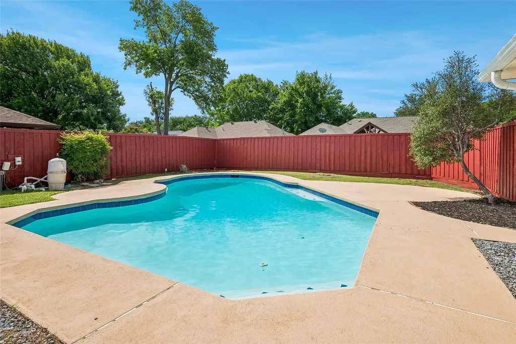 1712 Copper Creek Drive Plano TX 75075