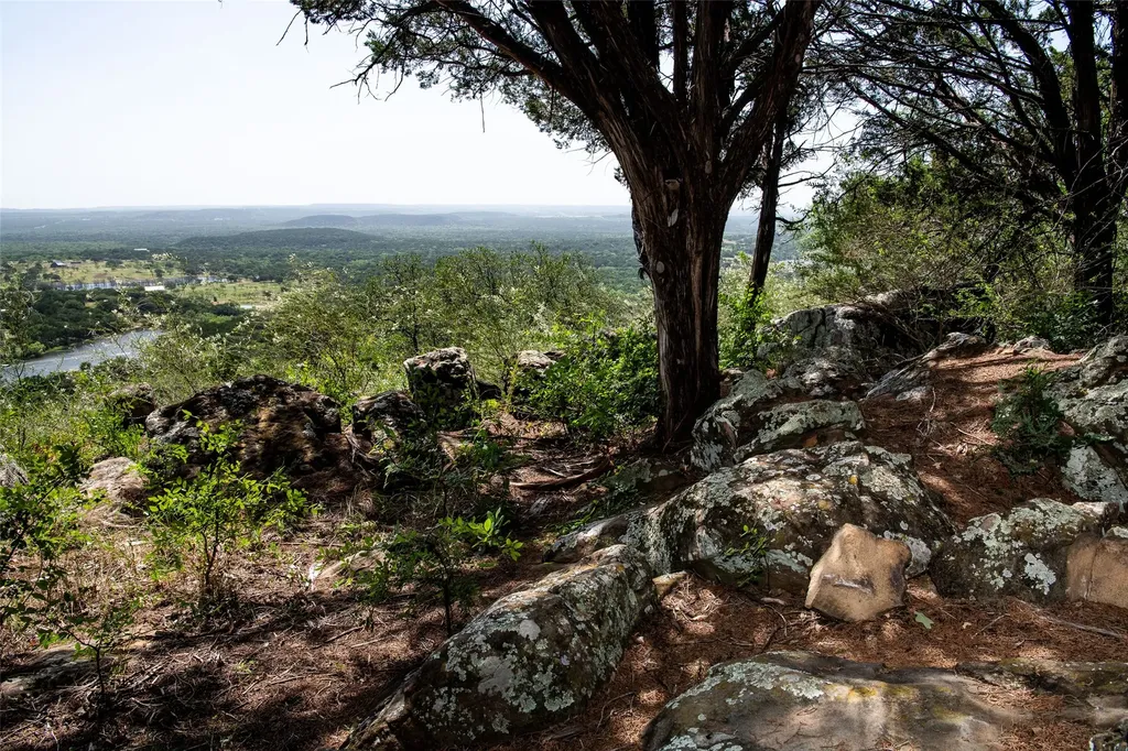 235 Big Bear Loop Strawn TX 76475