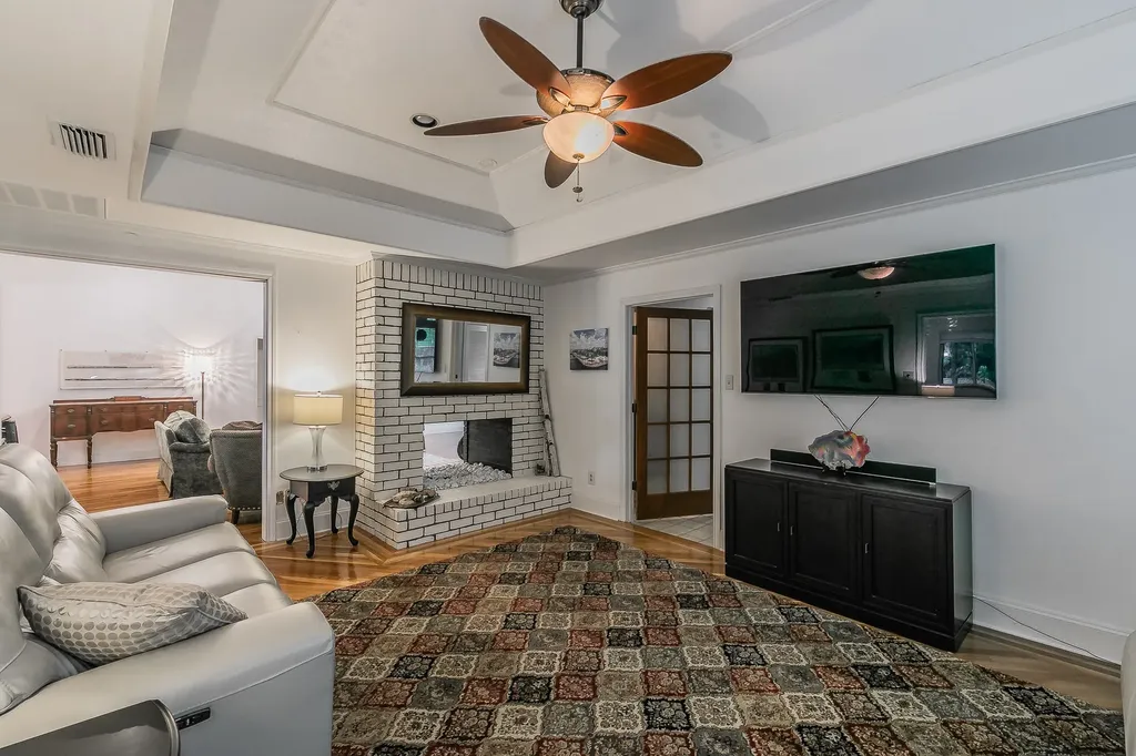 4105 Lexington Parkway Colleyville TX 76034