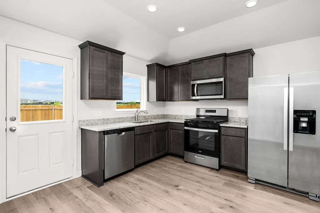 8309 White Wolf Trail Ponder TX 76259