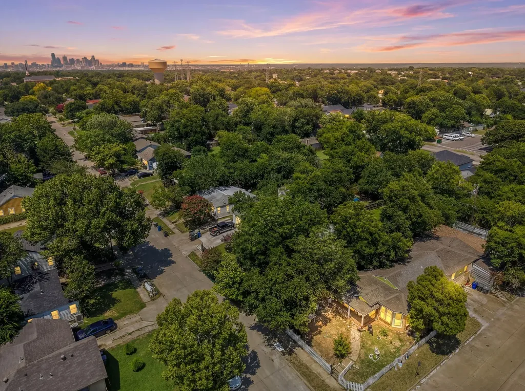 2942 Maryland Avenue Dallas TX 75216